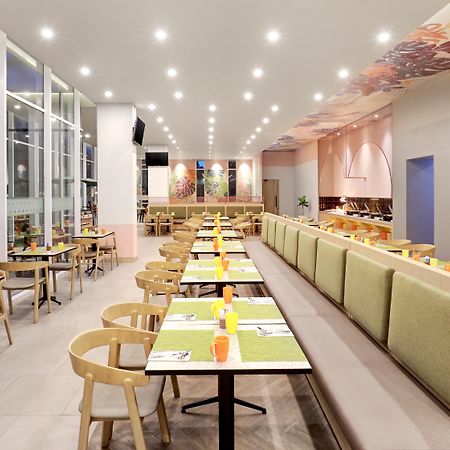 מלון Ibis Styles Bogor Pajajaran מראה חיצוני תמונה