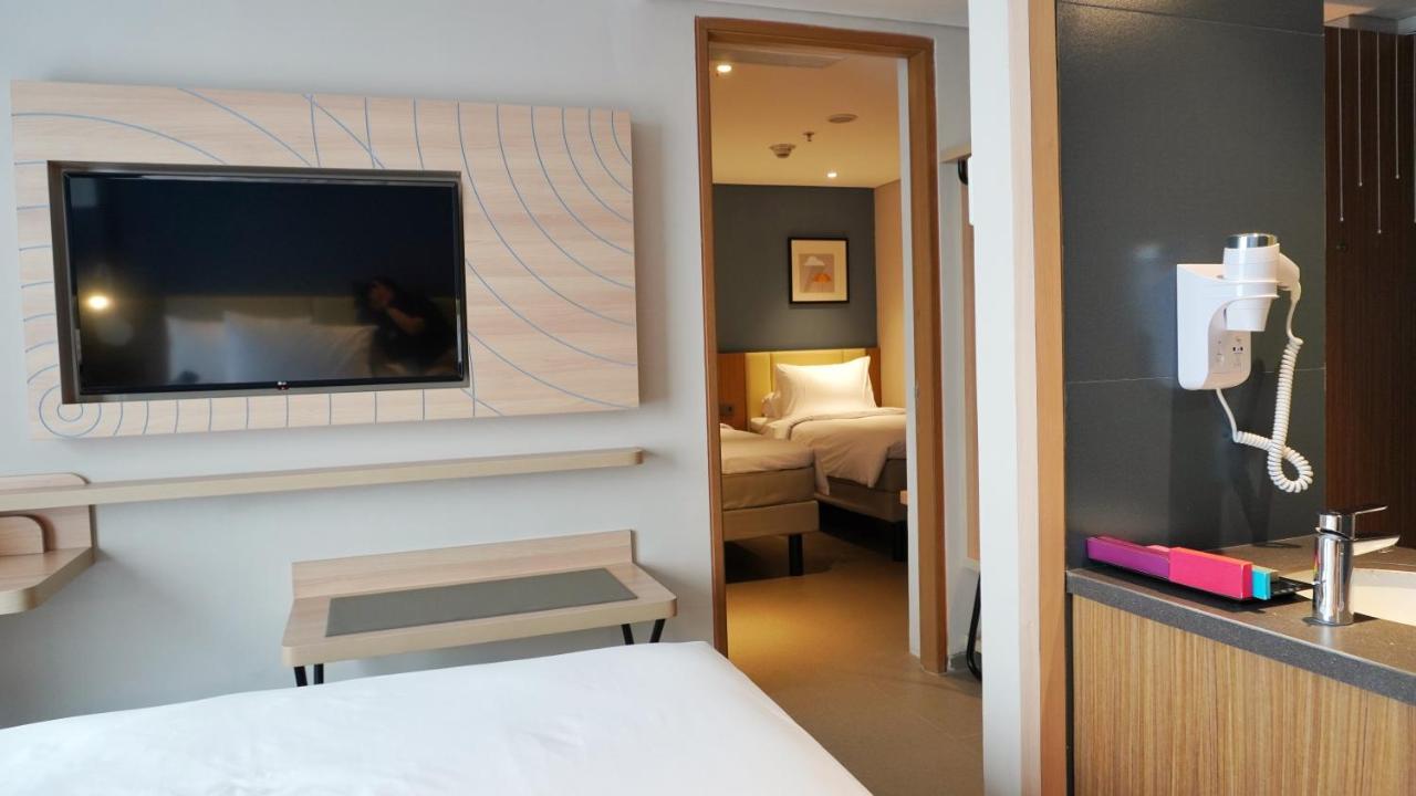 מלון Ibis Styles Bogor Pajajaran מראה חיצוני תמונה